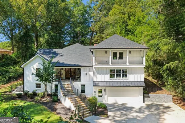 1066 Mcconnell Drive, Decatur, GA 30033