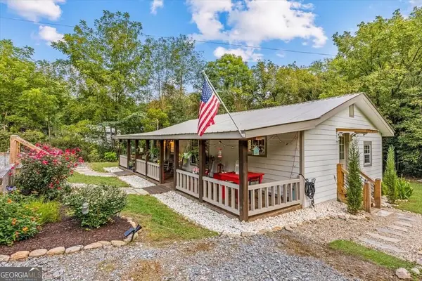 325 Austin Street, Blue Ridge, GA 30513
