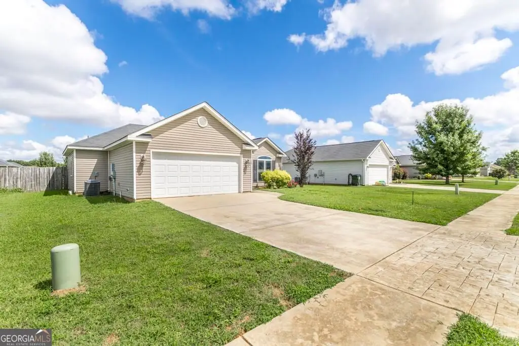 120 Raymond Circle, Warner Robins, GA 31088 - #1