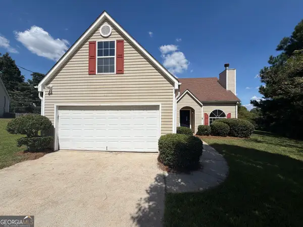 5721 Blackberry Row, Ellenwood, GA 30294