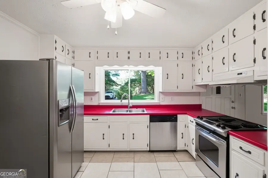 184 Wagon Way Sw, Lilburn, GA 30047 - #2