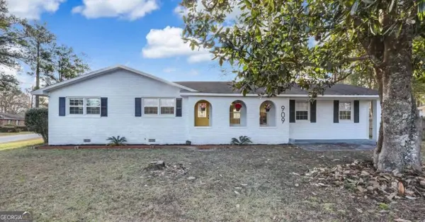 909 Clarks Bluff Road, Kingsland, GA 31548