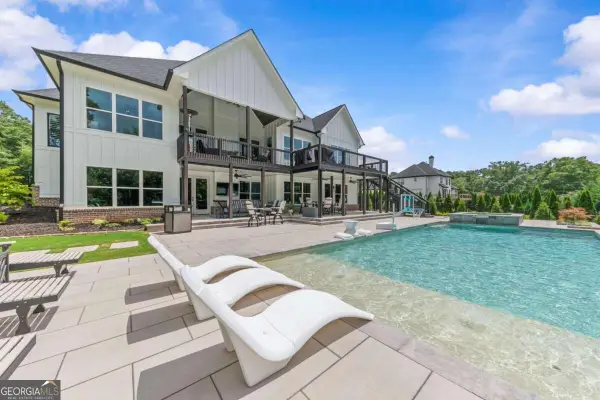 2218 Shoal Creek Road, Buford, GA 30518