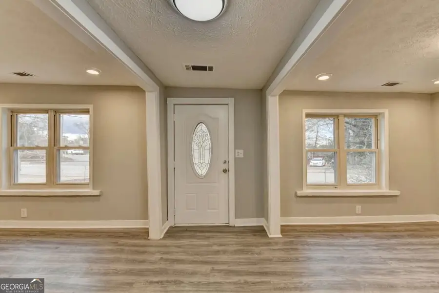 574 Glendale Road, Scottdale, GA 30079 - #3