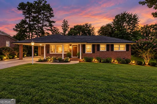 1811 Mural Circle, Morrow, GA 30260