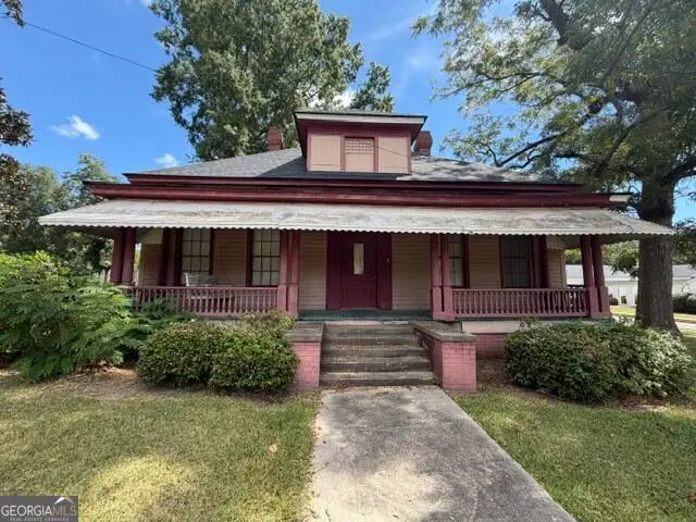 302 Smith Street, Tennille, GA 31089 - #2
