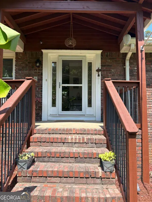 2156 Windsor Drive, Lithia Springs, GA 30122
