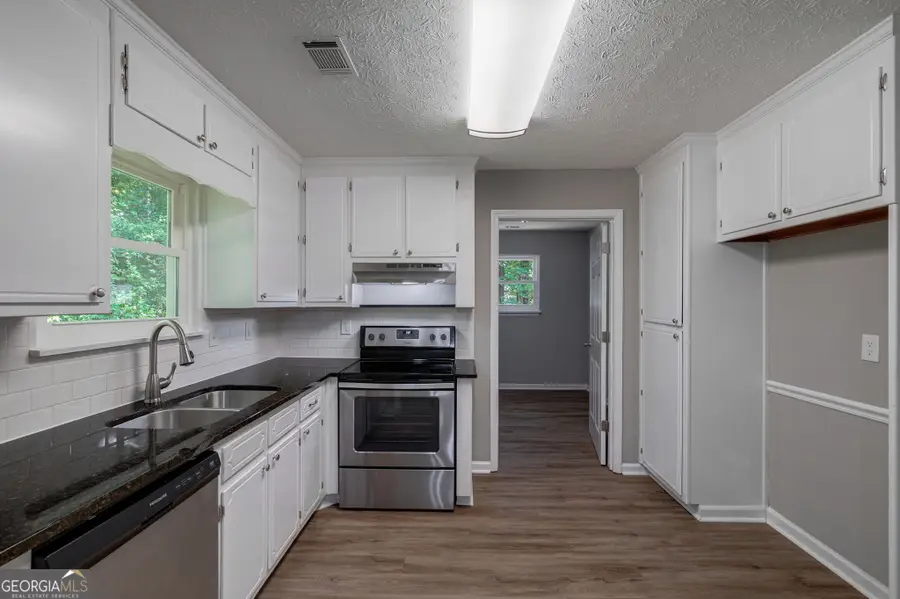 233 Buckhorn Drive, Winder, GA 30680 - #2