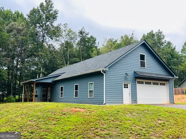 1027 Roberts Rd, Demorest, GA 30535