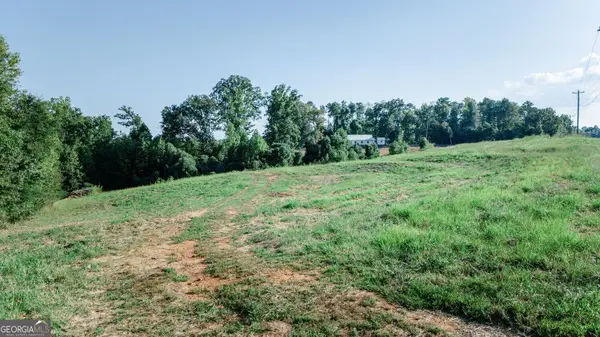 4244 Clarks Bridge Road, Gainesville, GA 30506