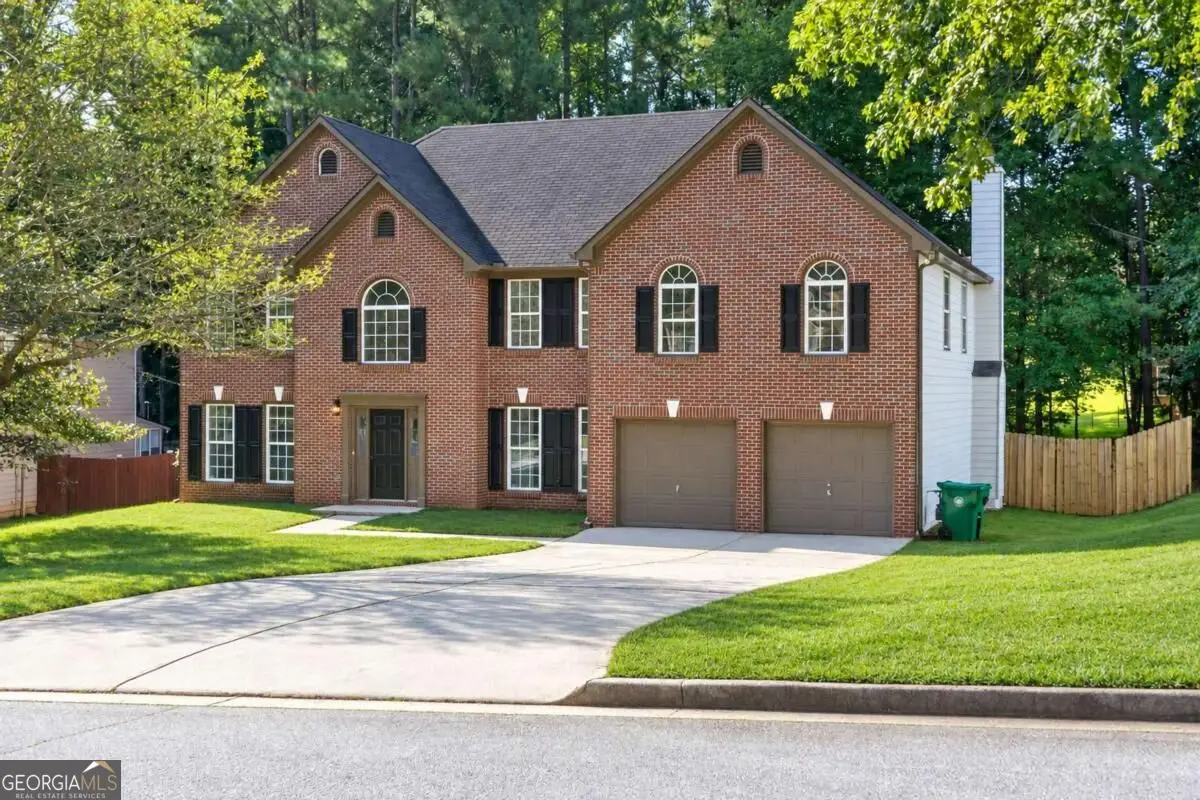 6913 Wynmeadow Drive, Stone Mountain, GA 30087 - #1