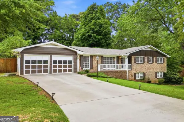 120 Deerwood Circle Se, Smyrna, GA 30082