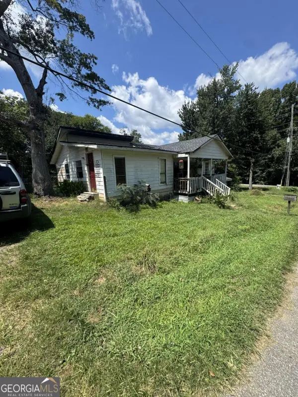 102 Oak Drive Se, Acworth, GA 30101