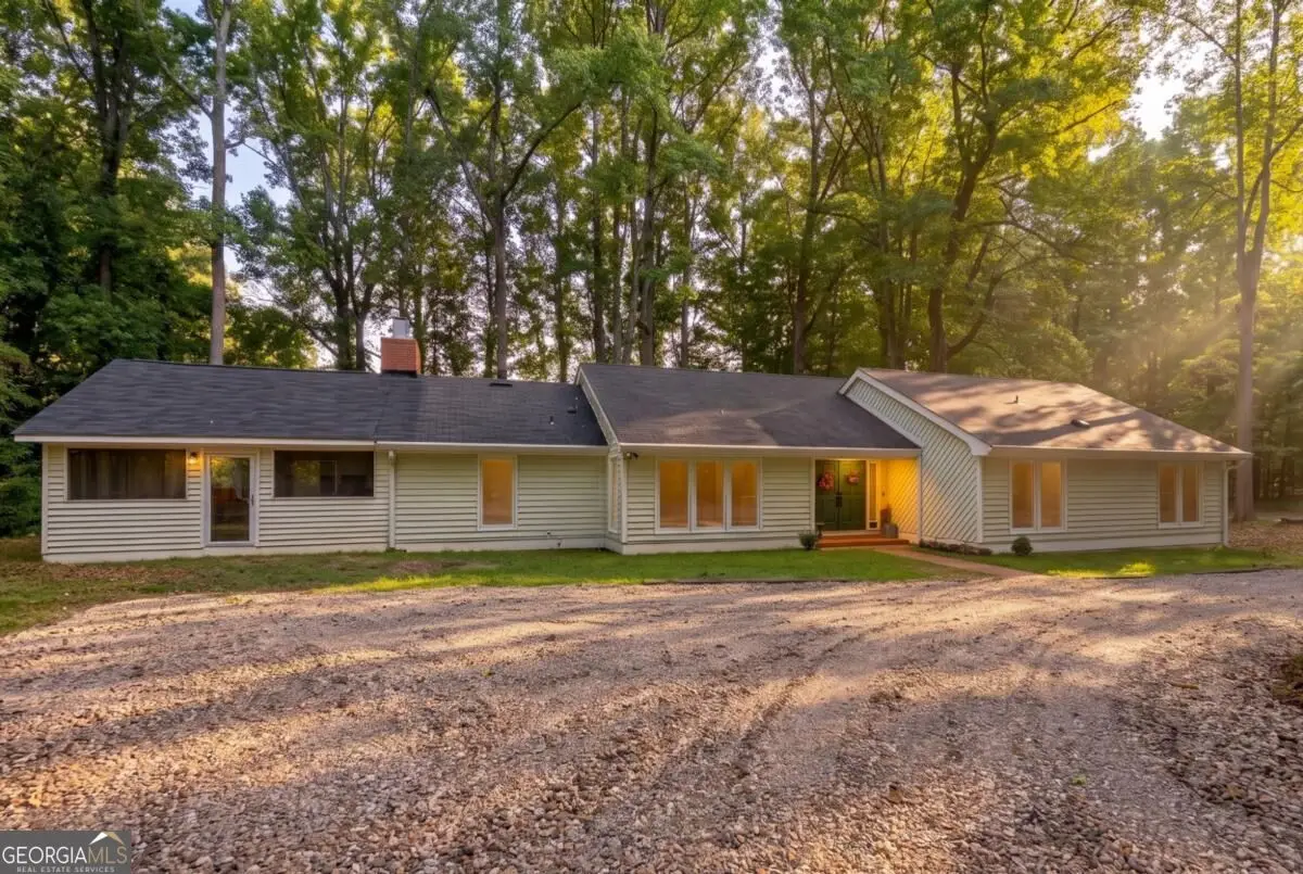 925 Cleveland Road, Bogart, GA 30622 - #1