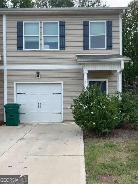 285 NE Oakwood Drive Ne, Milledgeville, GA 31061 - #1