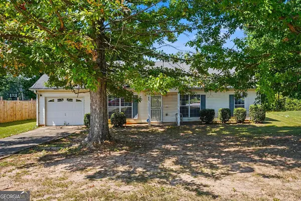 616 Forest Hill Path, Forest Park, GA 30297