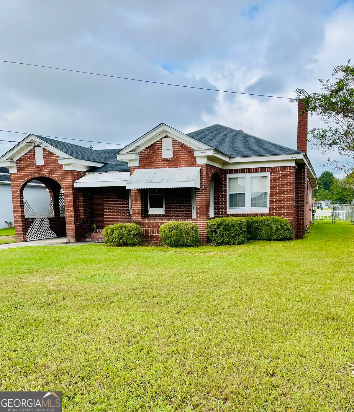 6 N Spring Street, Claxton, GA 30417 - #1
