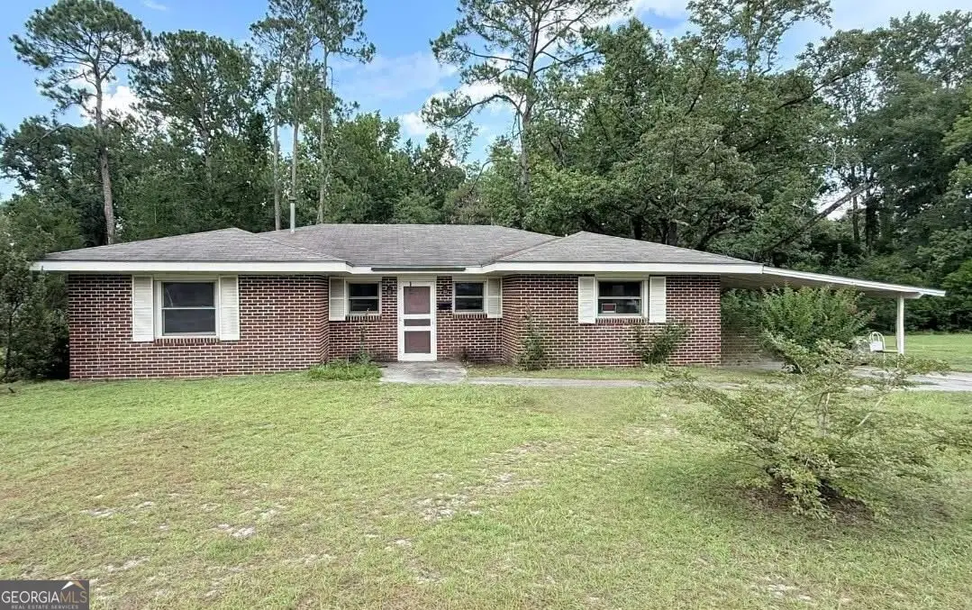 501 N Clark Street, Claxton, GA 30417 - #1
