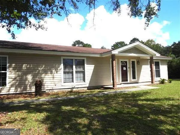 618 Madison Drive, Hinesville, GA 31313 - #2