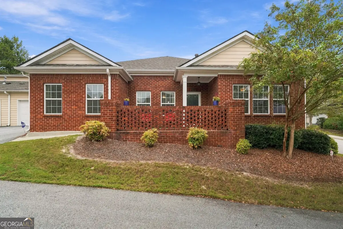 341 Villa Park Circle, Stone Mountain, GA 30087 - #1