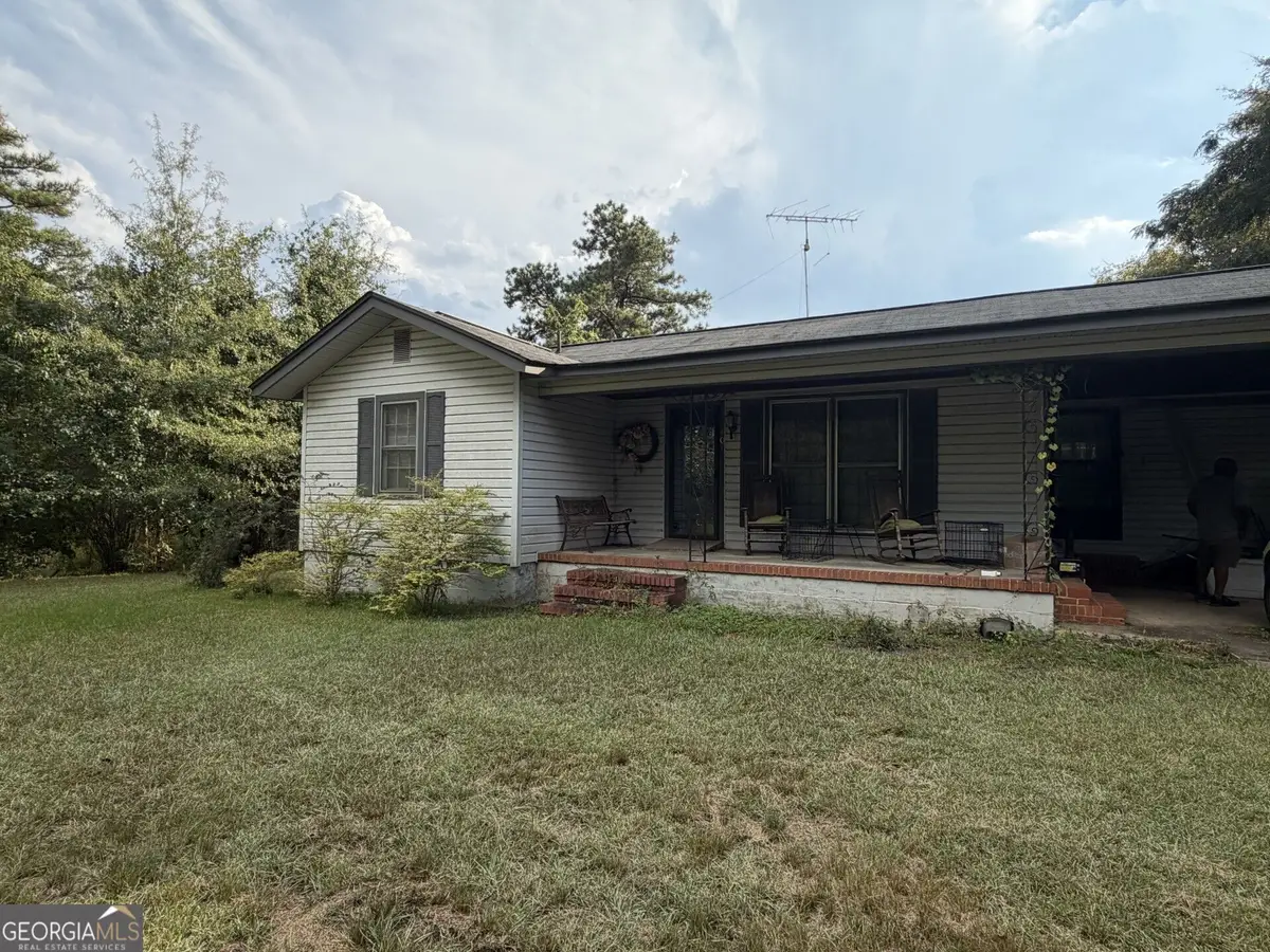 401 Sparta Highway Ne, Milledgeville, GA 31061 - #1
