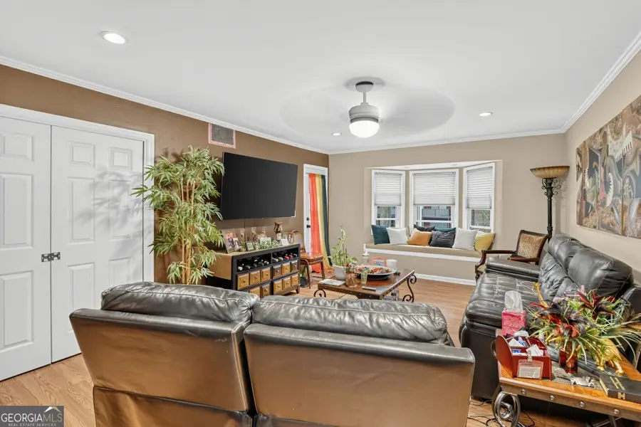 6851 Roswell Road #APT Q 8, Sandy Springs, GA 30328 - #3
