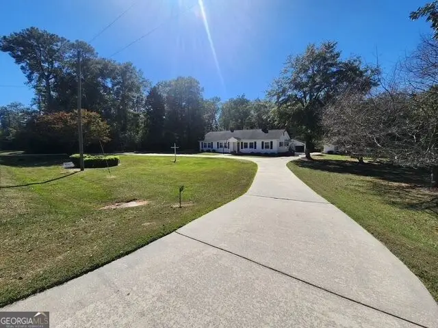 352 S Dugger Avenue, Roberta, GA 31078 - #3