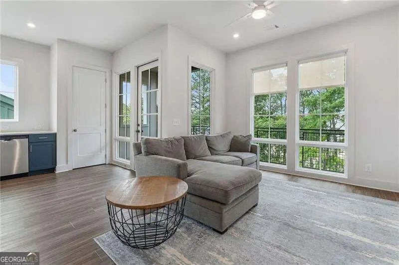 1290 Longreen Terr Nw #2, Atlanta, GA 30318 - #3