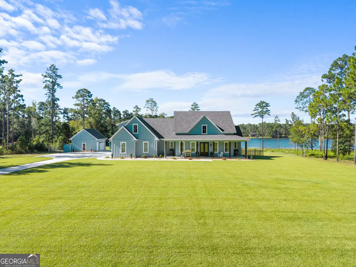 122 E Lake Drive, Statesboro, GA 30458 - #1