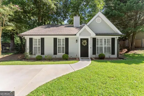 3525 Auburn Drive, Cumming, GA 30041