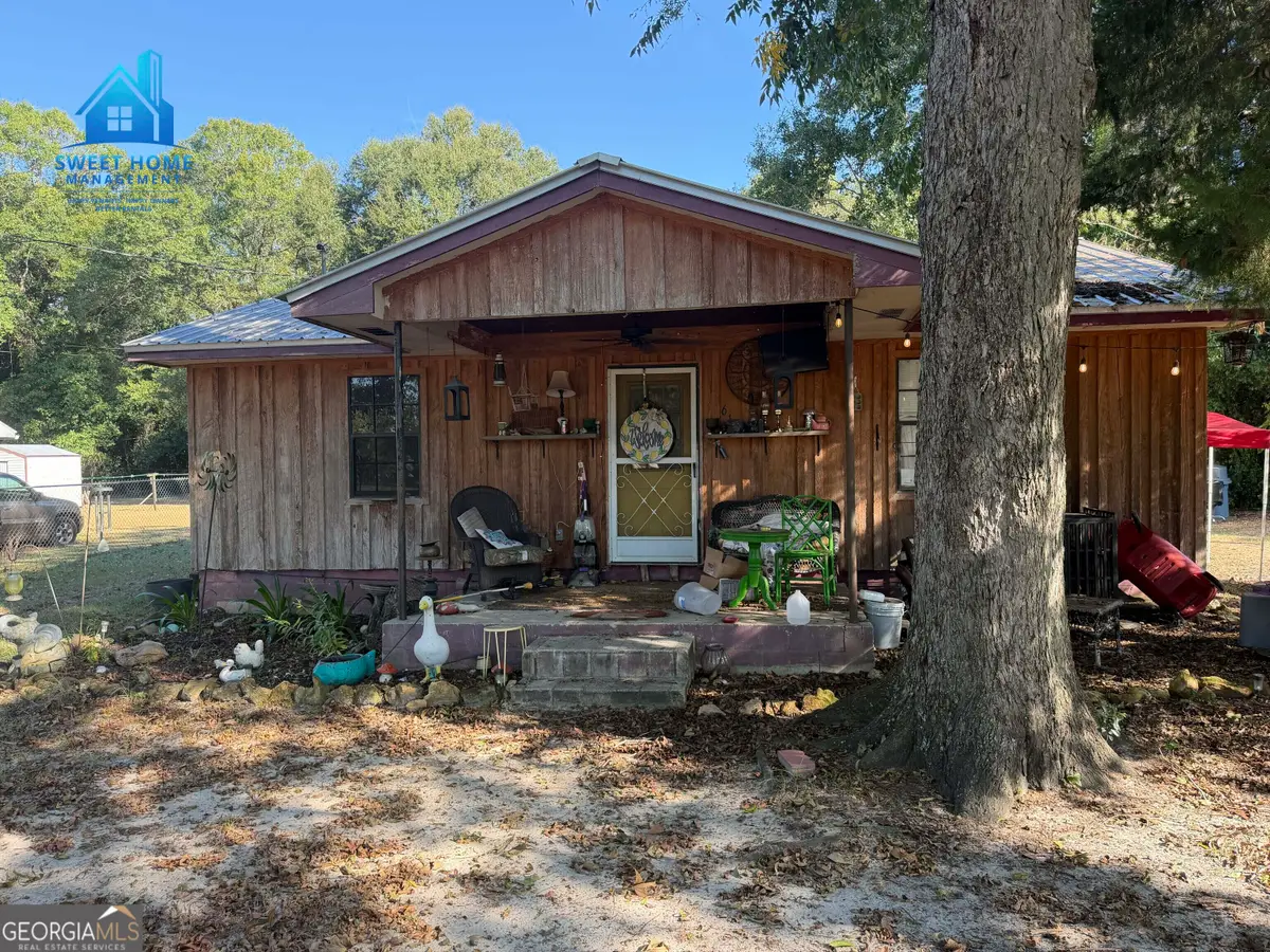 617 E Pine Street, Vienna, GA 31092 - #1