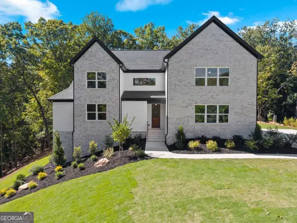 136 Lakeview Way, Baldwin, GA 30511