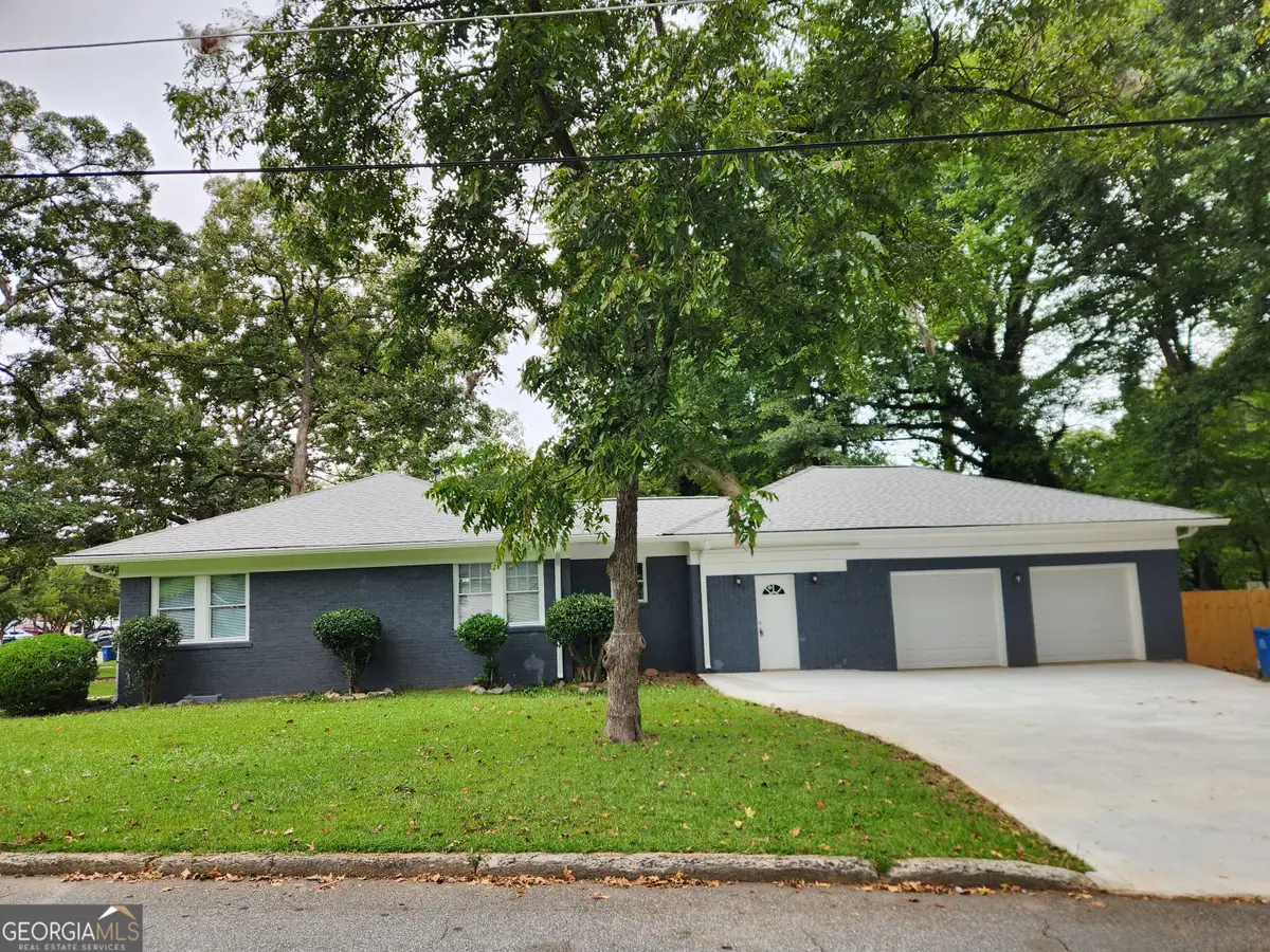 2035 Brewer Boulevard Sw, Atlanta, GA 30310 - #1