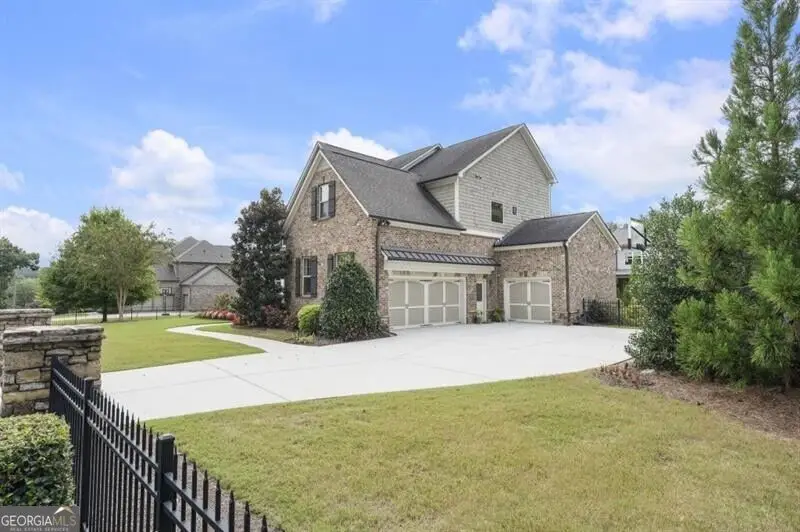 621 Mabry Road, Sandy Springs, GA 30328 - #3