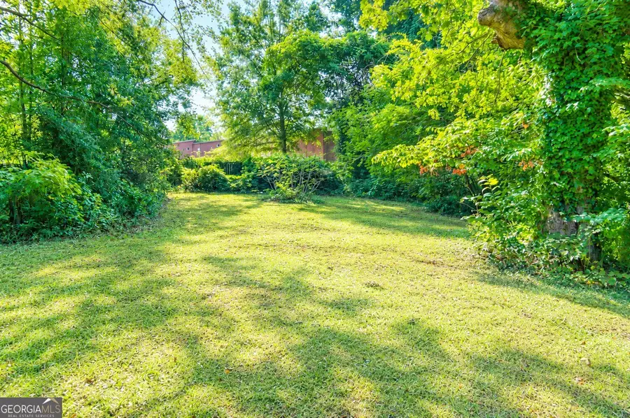 933 Rowland Street, Clarkston, GA 30021 - #3