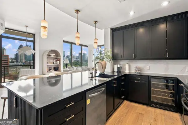 270 17th Street Nw #901, Atlanta, GA 30363