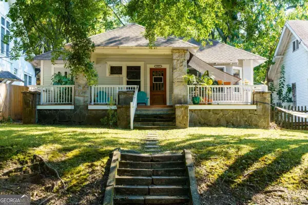 957 Saint Charles Avenue Ne, Atlanta, GA 30306