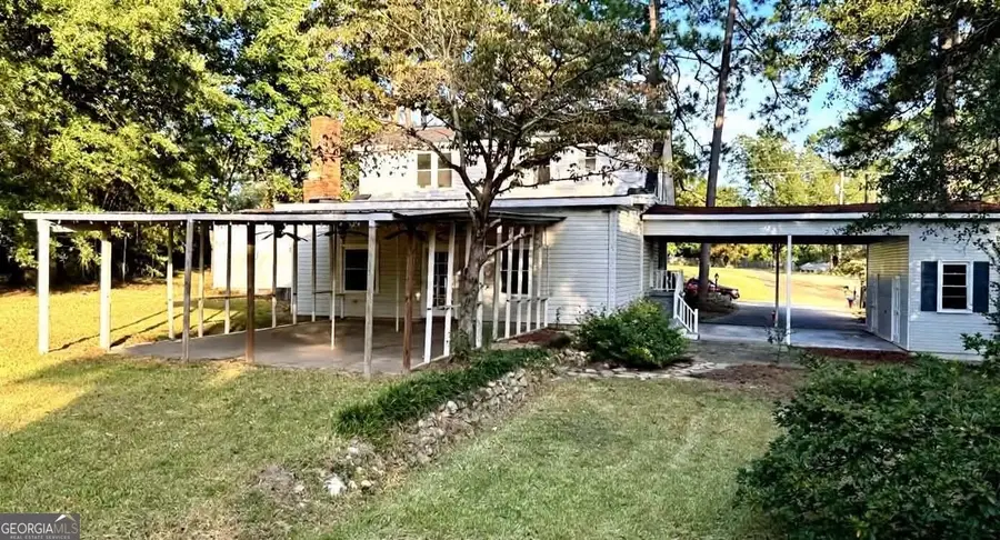 98 Mccormick Avenue, Hawkinsville, GA 31036 - #3