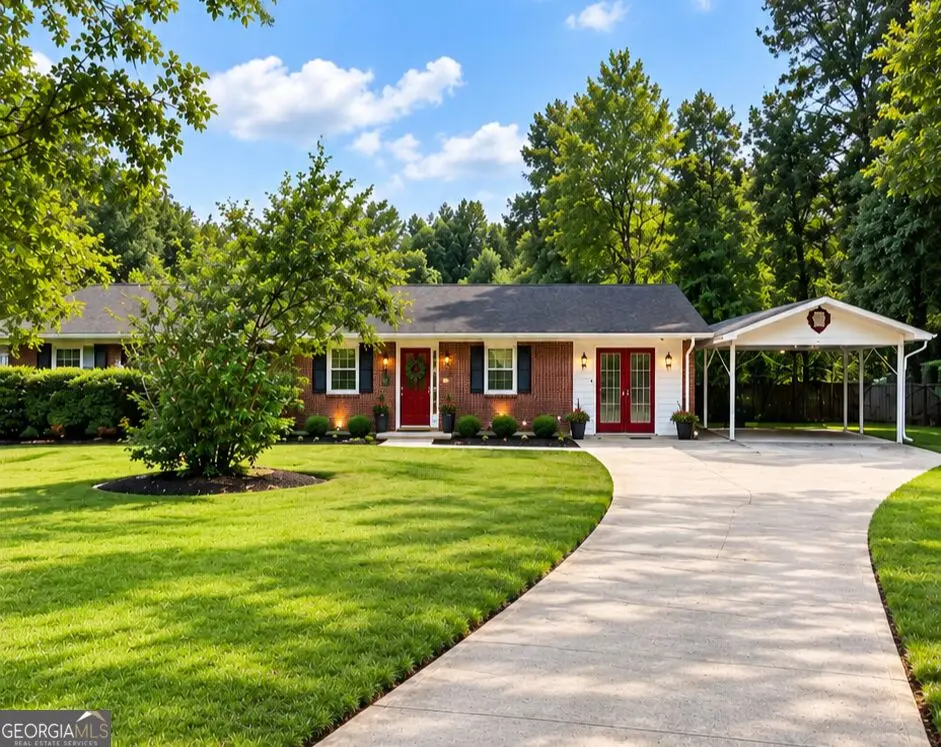 345 Oakhill Cir, Covington, GA 30016 - #1