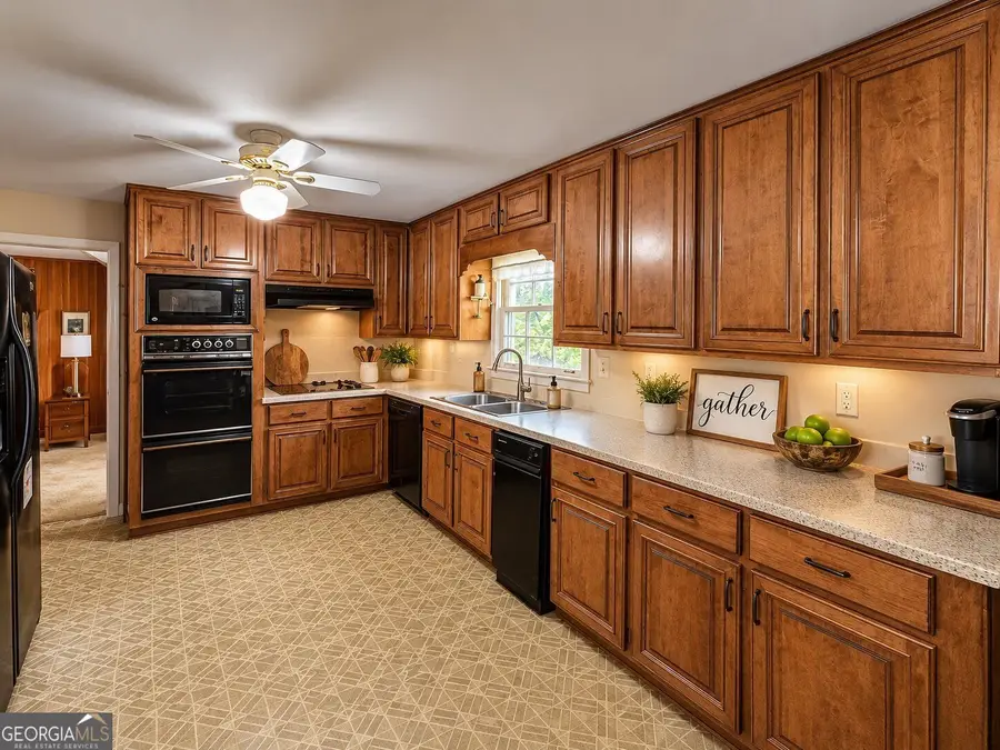 2523 Andover Drive, Dunwoody, GA 30360 - #3