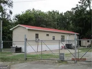 420 W Trilby Street, Wrightsville, GA 31096 - #1