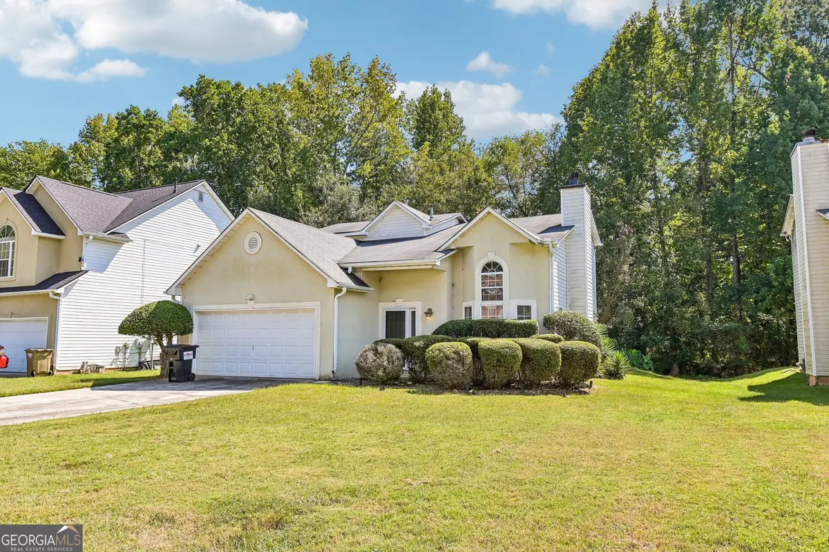 1117 W Shore Drive, Riverdale, GA 30296 - #1