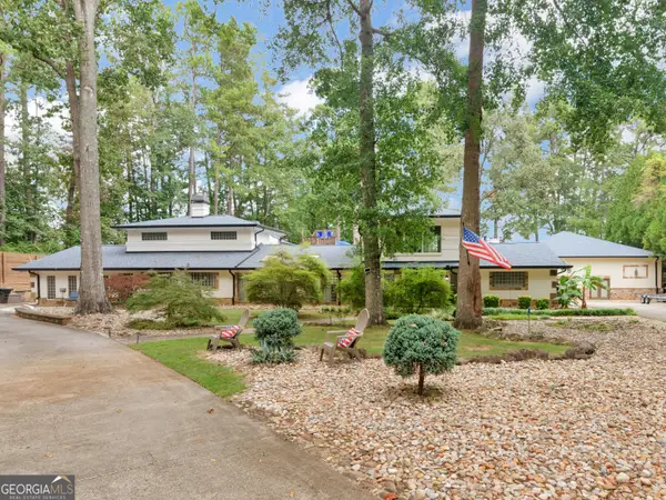 2440 Emerald Drive, Jonesboro, GA 30236
