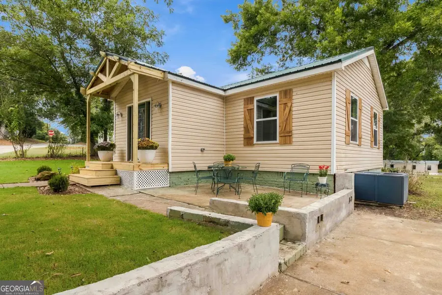 133 Bennett Street, Commerce, GA 30529 - #2