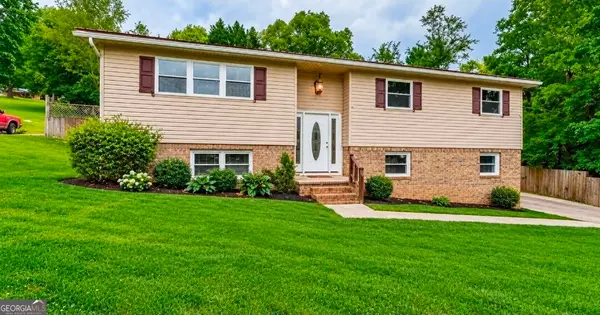 72 Gregory Lane, La Fayette, GA 30728
