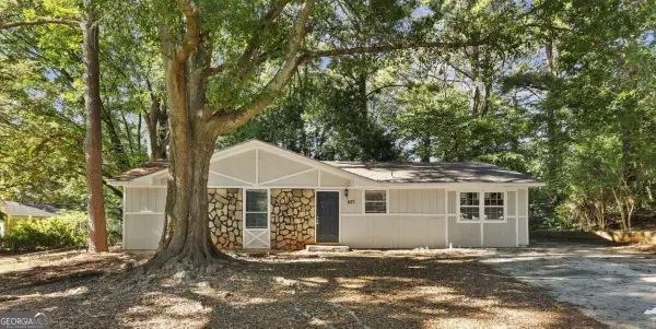 1677 Liberty Valley, Decatur, GA 30032