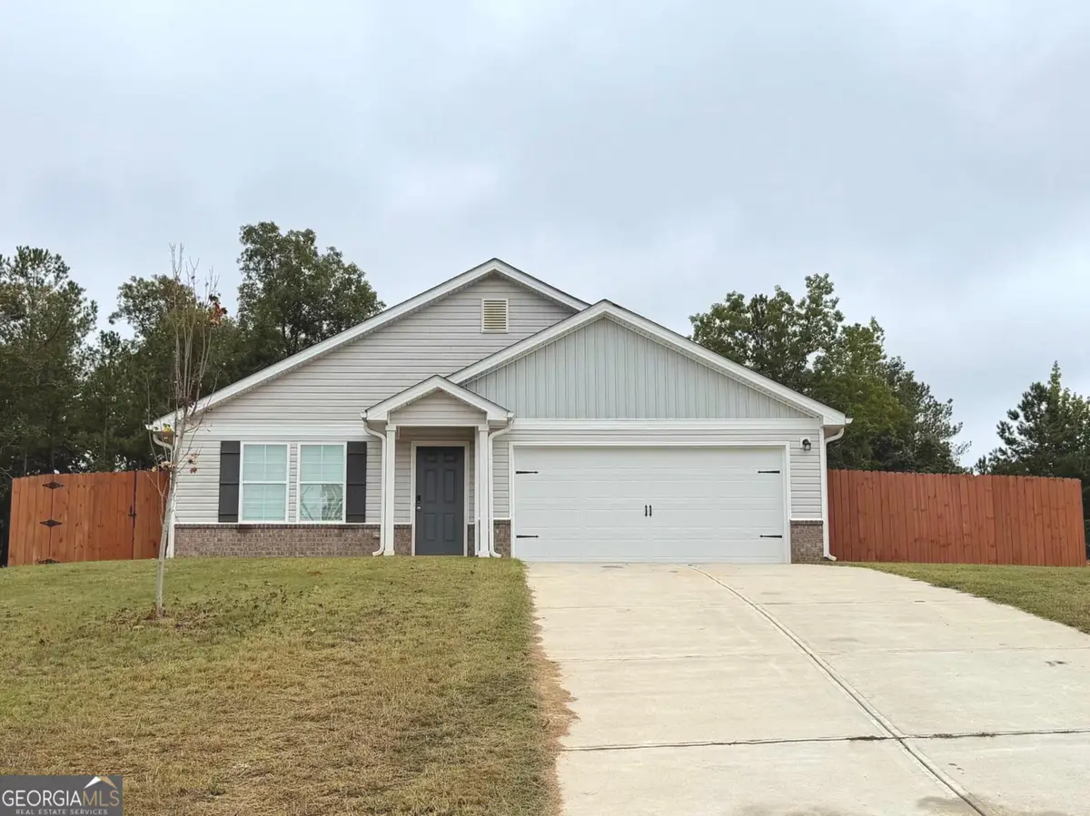 100 Red Oak Drive, Barnesville, GA 30204 - #1