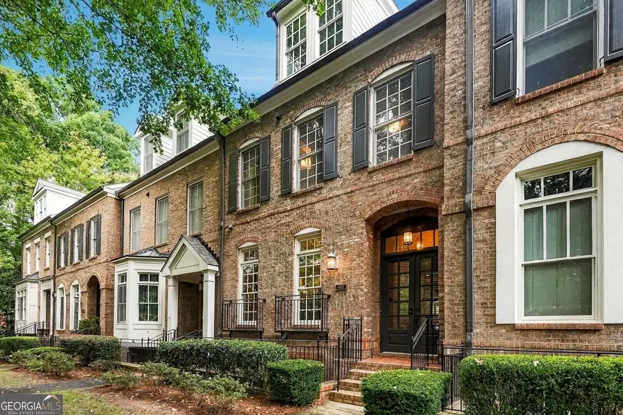657 Lockton Place, Sandy Springs, GA 30342 - #2