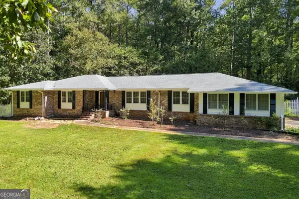 2207 Rosser Place, Smoke Rise, GA 30087