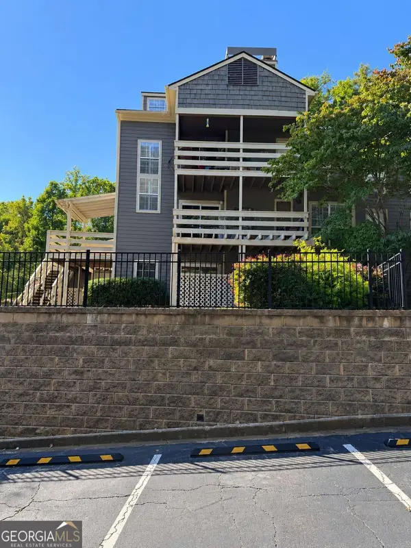 905 Riverview Drive Se, Marietta, GA 30067
